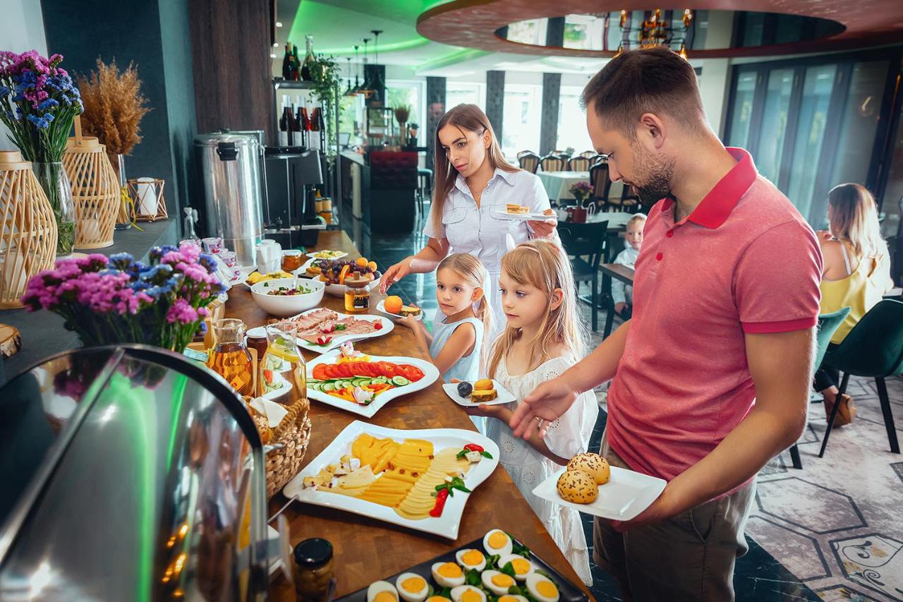 Zacisze Nad Nida Resort 핀추프 외부 사진