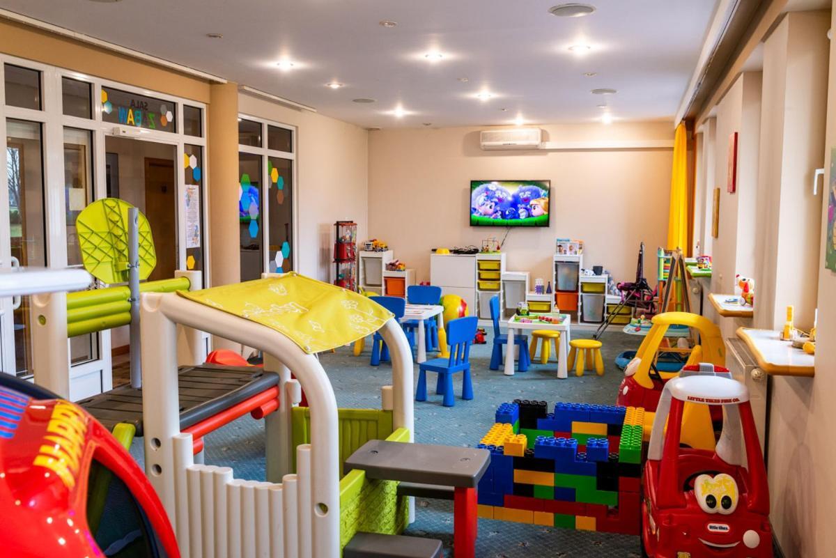 Zacisze Nad Nida Resort 핀추프 외부 사진