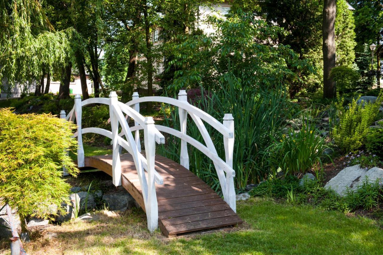 Zacisze Nad Nida Resort 핀추프 외부 사진